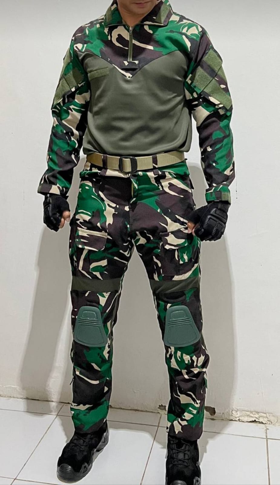 Baju Taktikal, Topi, dll